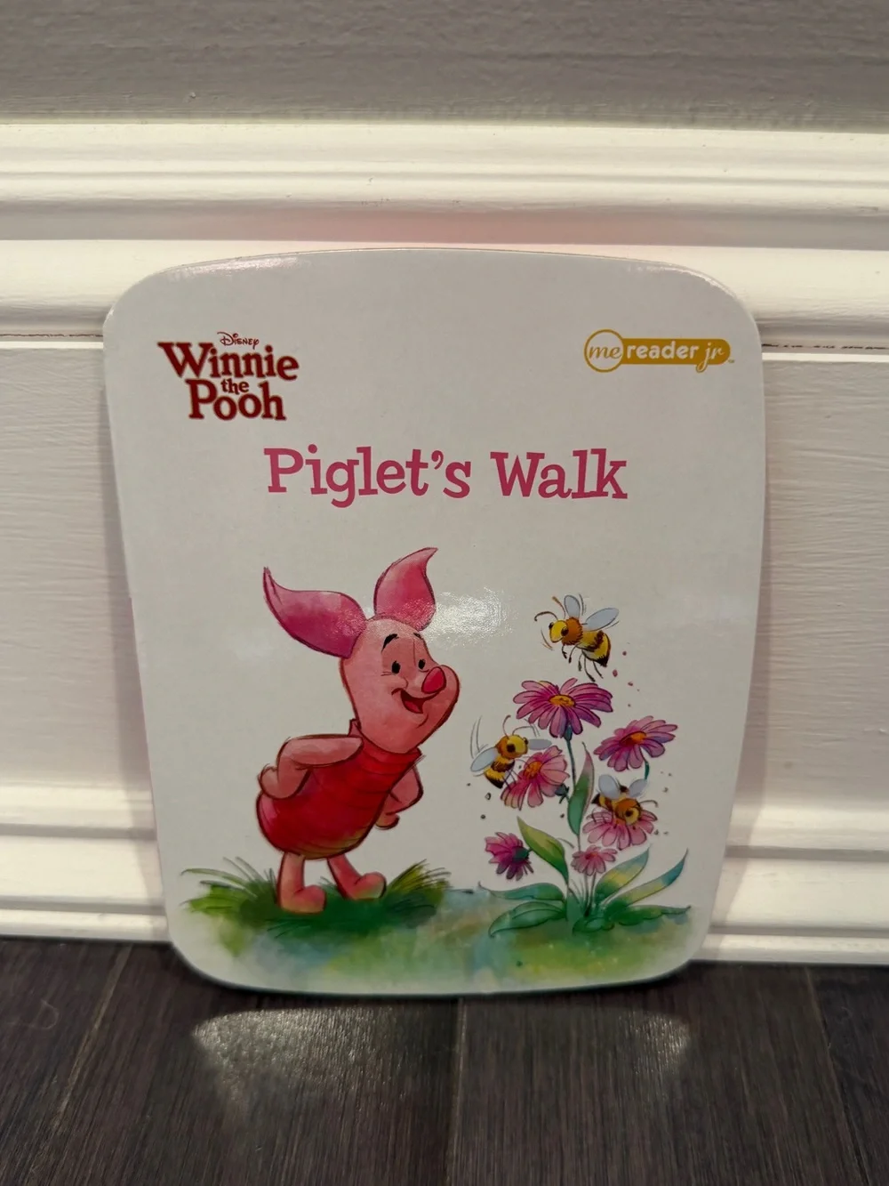 NWOT Disney Winnie the Pooh Piglet's Walk Me Reader Jr Board Book Learn to Read